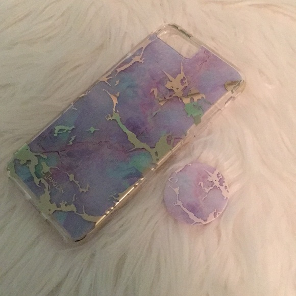 iPhone 7+ case - Picture 4 of 4